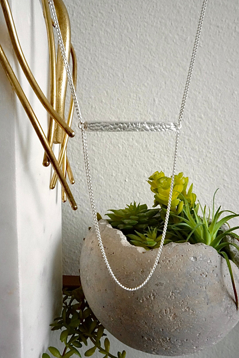 Hartwieg Linear Dot Double Link Necklace