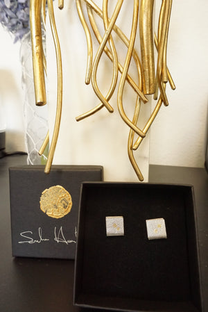 Hartwieg Folded Studs